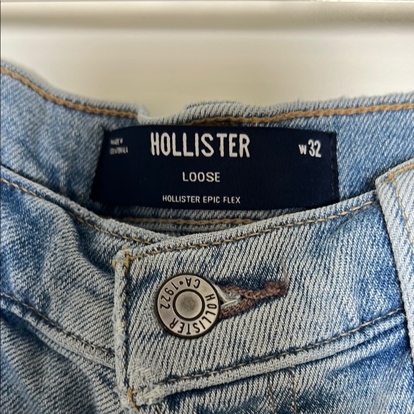 Hollister Men’s Denim Shorts Loose Epic Flex Light Size W32 - Picture 2 of 6